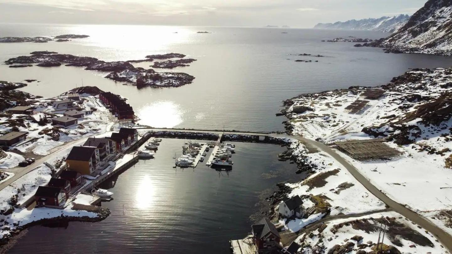 Spektakulaer Rorbu I Autentiske Omgivelser Ballstad Exterior photo